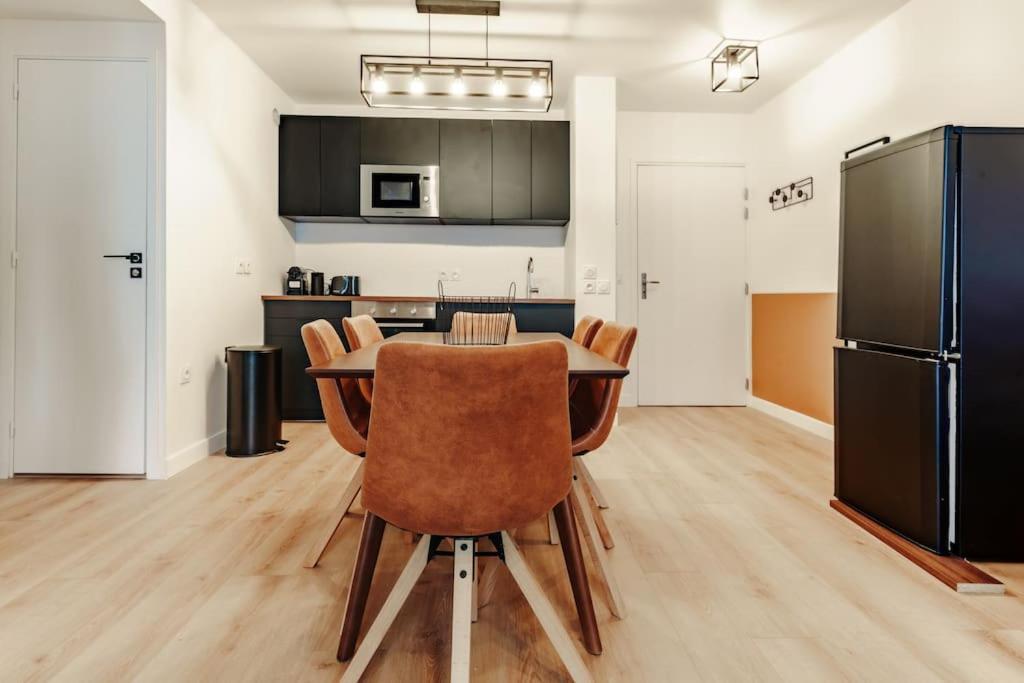 Appartement Moderne - Disneyland & Val D'Europe Chessy  Exterior photo